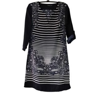 Renuar black & white print v-neck shift dress